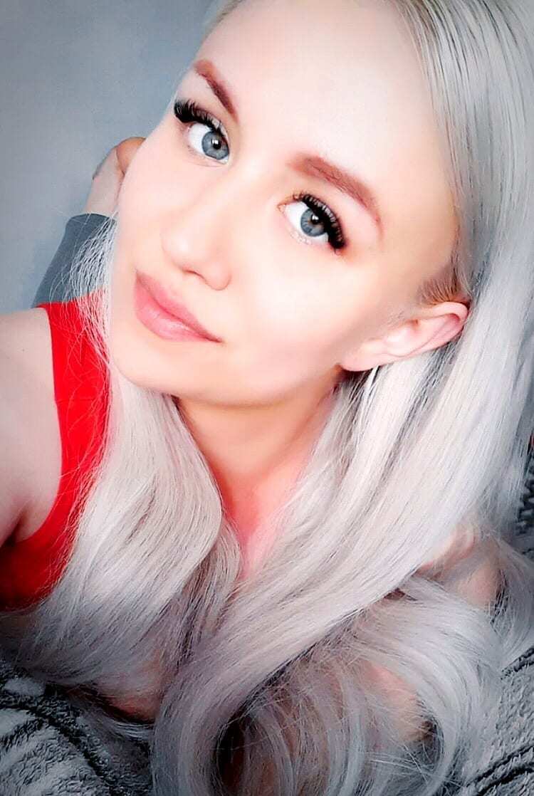 B86892CA 5958 49FE A220 B6F2CC01D18A