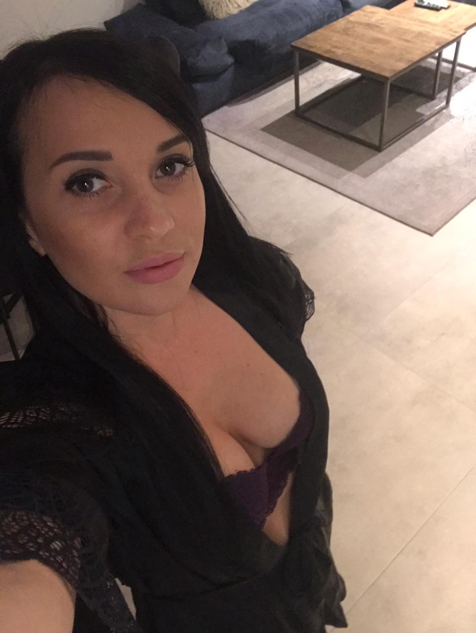 380243A3 4BA8 442F BEE0 EFCE5784E62A