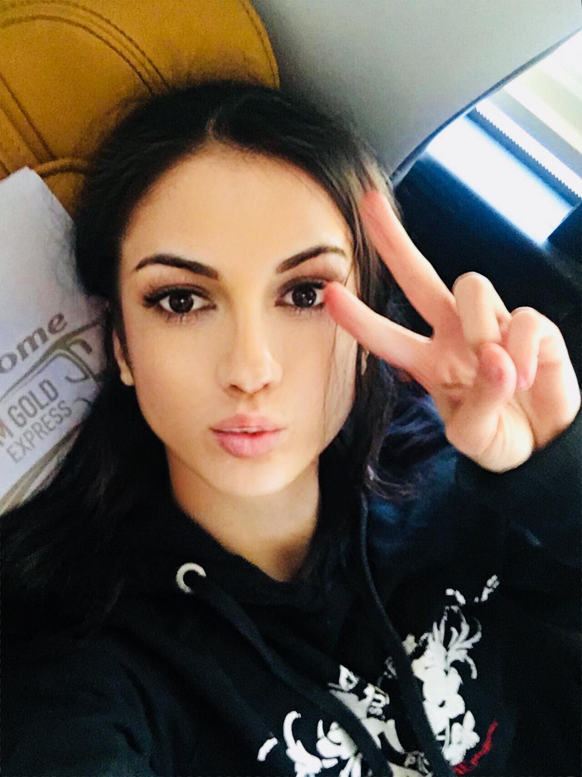 508DE381 C41D 449B 83D4 0D6C4EBE44D6