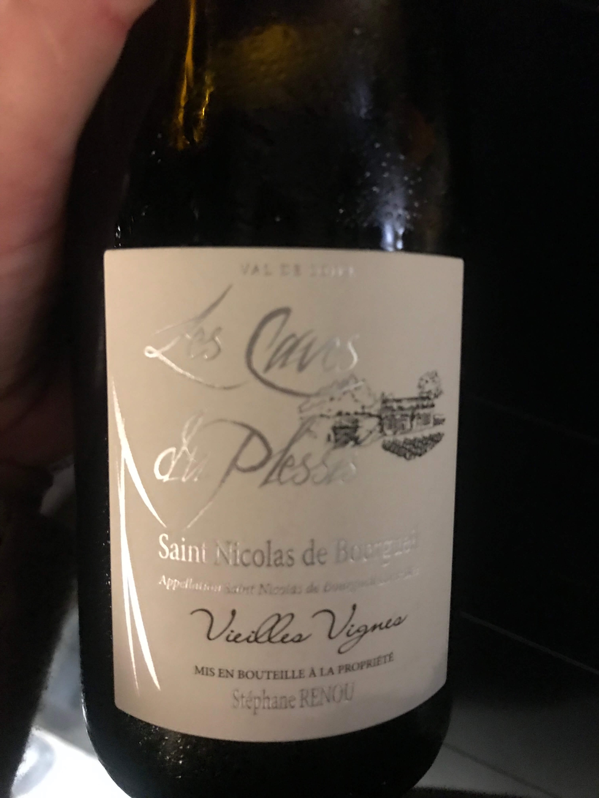 EFEB7916 829C 45FB BF99 27AFB3181A18