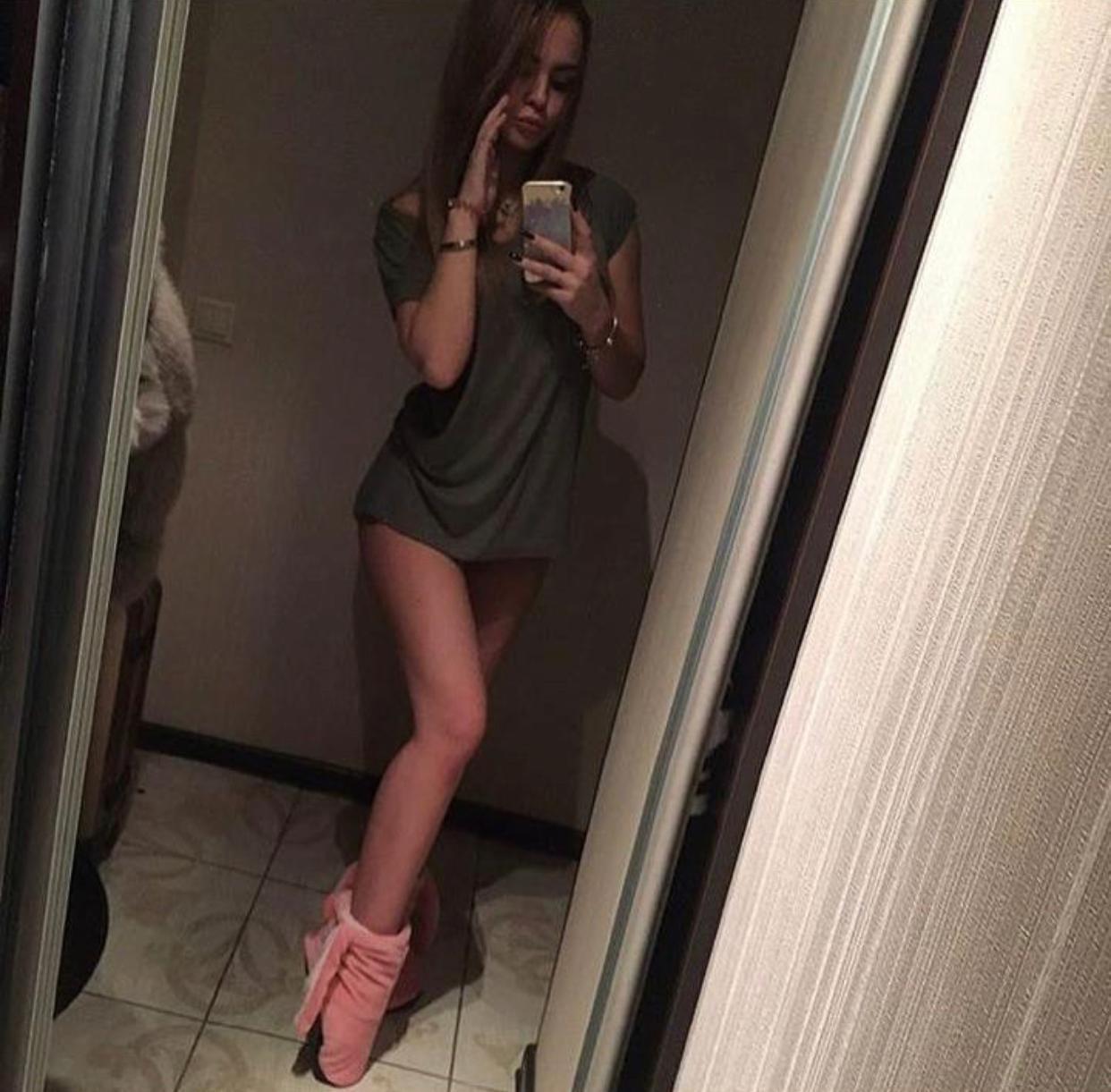 E561AE26 5F86 40AC 9303 AAC4AD5C5E59