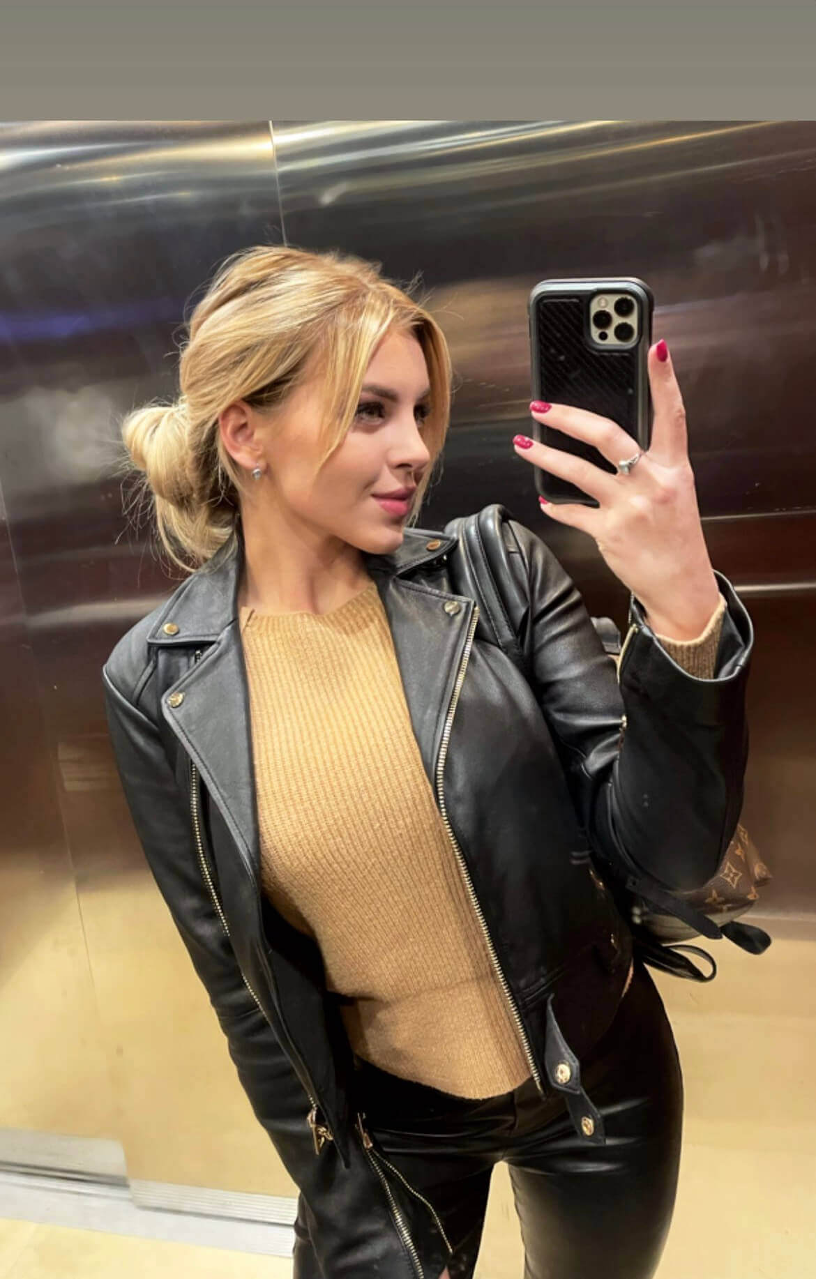 2D9F73C0 DC5B 4F16 892F 41CA1C919FFB