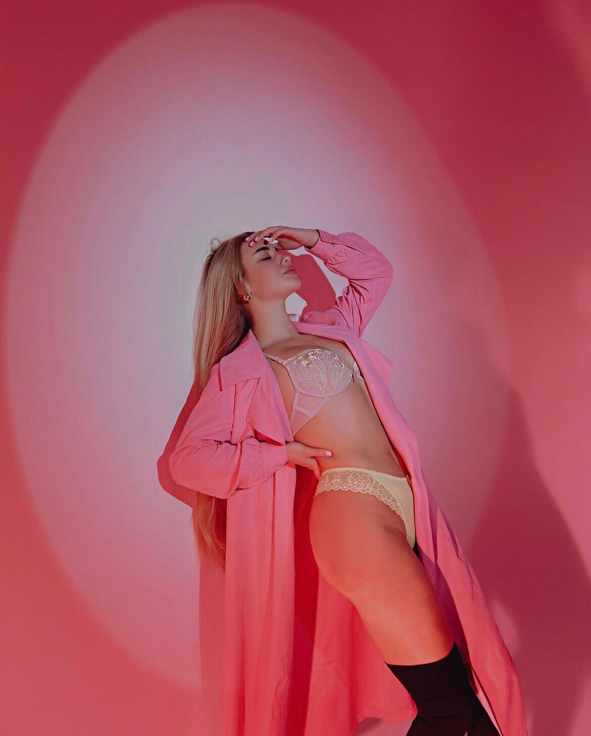 26EBFAE0 9778 4F6C AB74 768A339CE706