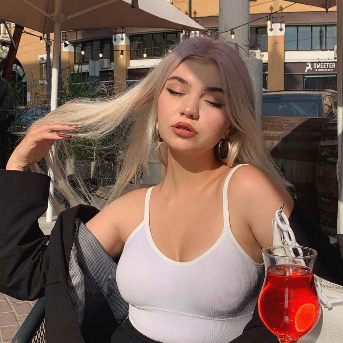 DC927F83 8D78 4D36 BAC0 72BE37DA6AD5